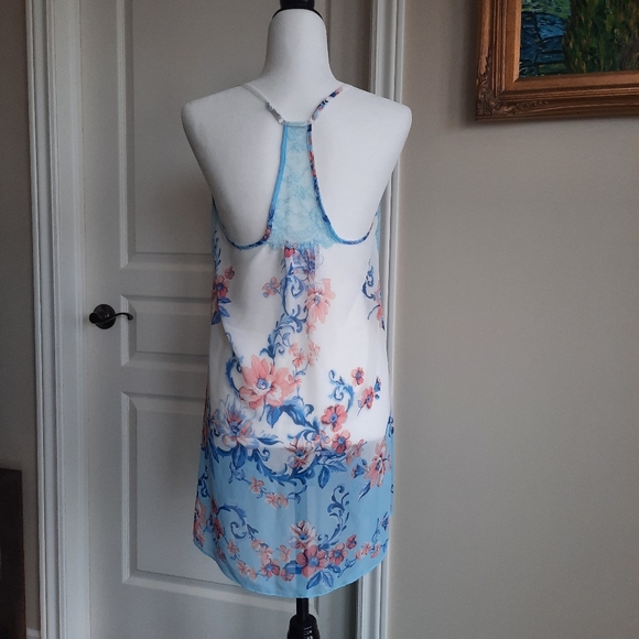 In Bloom Sheer Mesh Dress with Lace Detail Size Small White/Blue Flower Print - Picture 2 of 5